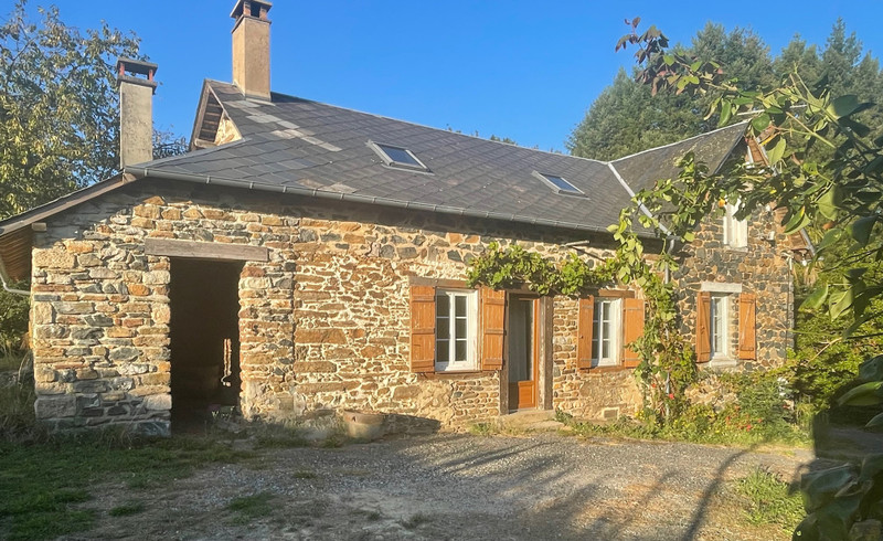 Maison à vendre à Condat-sur-Ganaveix, Corrèze - 278 200 € - photo 1
