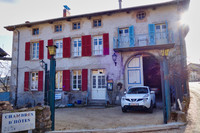 French property, houses and homes for sale in Saint-Bonnet-le-Chastel Puy-de-Dôme Auvergne
