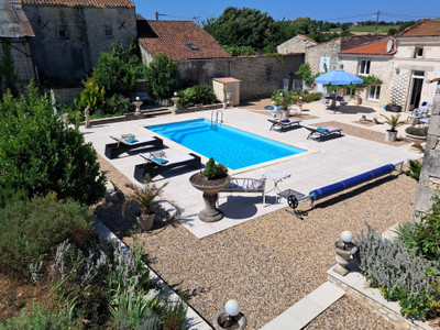 French property for sale in Siecq, Charente-Maritime - €395,000 - photo 12