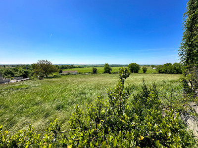 French property for sale in Fontaine-Chalendray, Charente-Maritime - €183,600 - photo 2