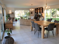 Maison à vendre à La Rochebeaucourt-et-Argentine, Dordogne - 480.000 € - photo 5