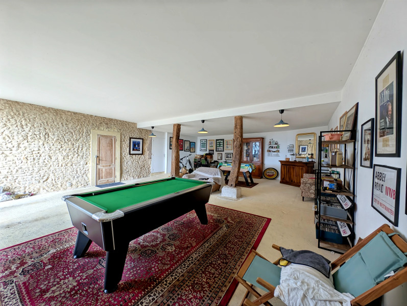 French property for sale in Semoussac, Charente-Maritime - €460,000 - photo 9