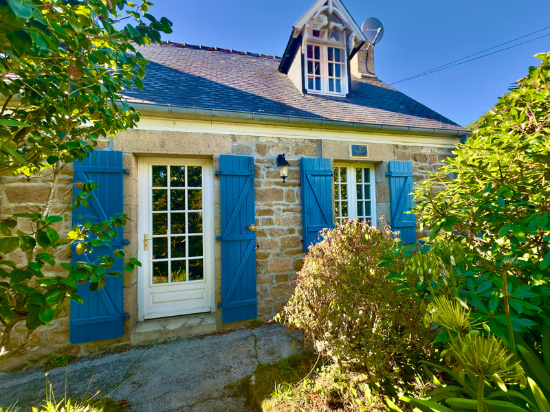 French property for sale in Pleumeur-Bodou, Côtes-d'Armor - €775,000 - photo 2