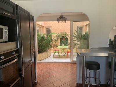 French property for sale in Agde, Hérault - €425,000 - photo 6