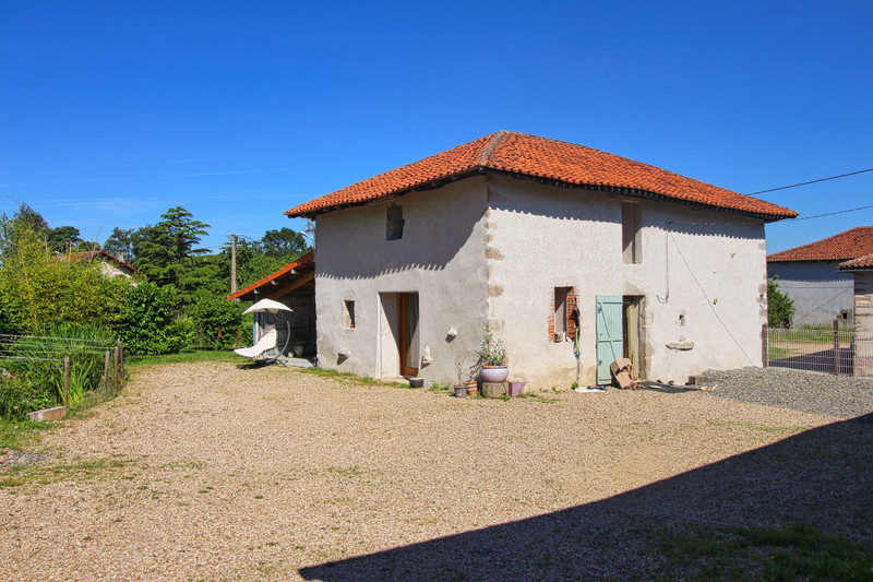 House for sale in Lesterps Charente Four bedroom farmhouse in a
