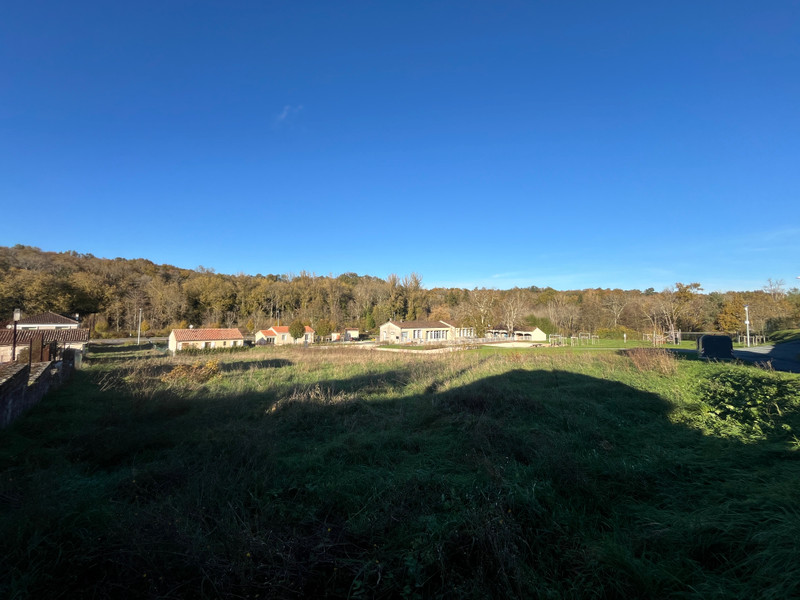 French property for sale in La Rochebeaucourt-et-Argentine, Dordogne - €46,600 - photo 5