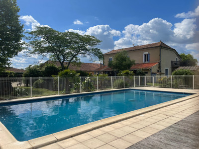 Commerce à vendre à Fongrave, Lot-et-Garonne, Aquitaine, avec Leggett Immobilier
