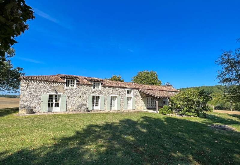 French property for sale in Loubès-Bernac, Lot-et-Garonne - €318,000 - photo 2