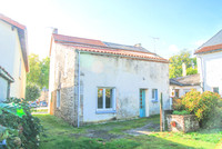 Maison à vendre à Secondigny, Deux-Sèvres - 71 600 € - photo 3