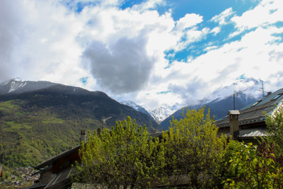 French property for sale in Courchevel, Savoie - €840,000 - photo 7