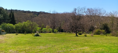 Terrain à vendre à Cenne-Monestiés, Aude, Languedoc-Roussillon, avec Leggett Immobilier