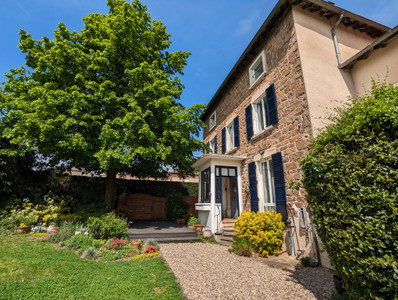 Maison à vendre à Belleville-en-Beaujolais, Rhône, Rhône-Alpes, avec Leggett Immobilier