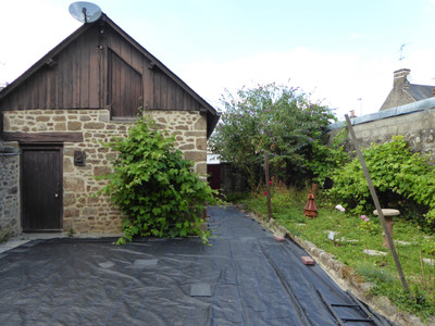 French property for sale in Saint-Fraimbault, Orne - €88,000 - photo 4