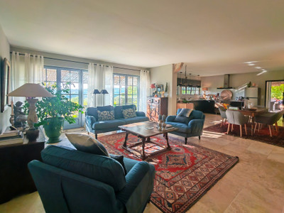 French property for sale in Uzès, Gard - €1,350,000 - photo 9