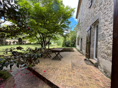 French property for sale in Nérac, Lot-et-Garonne - €400,000 - photo 5
