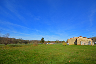 French property for sale in Cubjac-Auvézère-Val d'Ans, Dordogne - €171,000 - photo 3