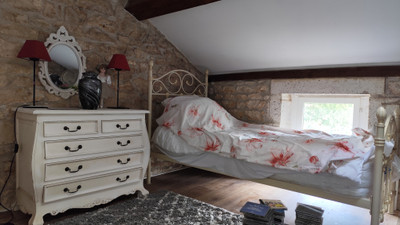French property for sale in Poursac, Charente - €229,995 - photo 8