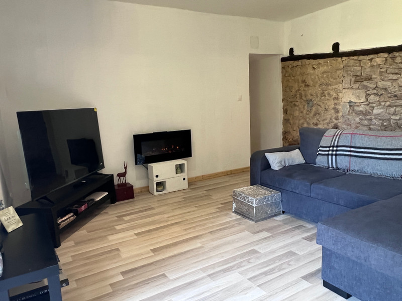 French property for sale in Genouillé, Vienne - €88,000 - photo 6