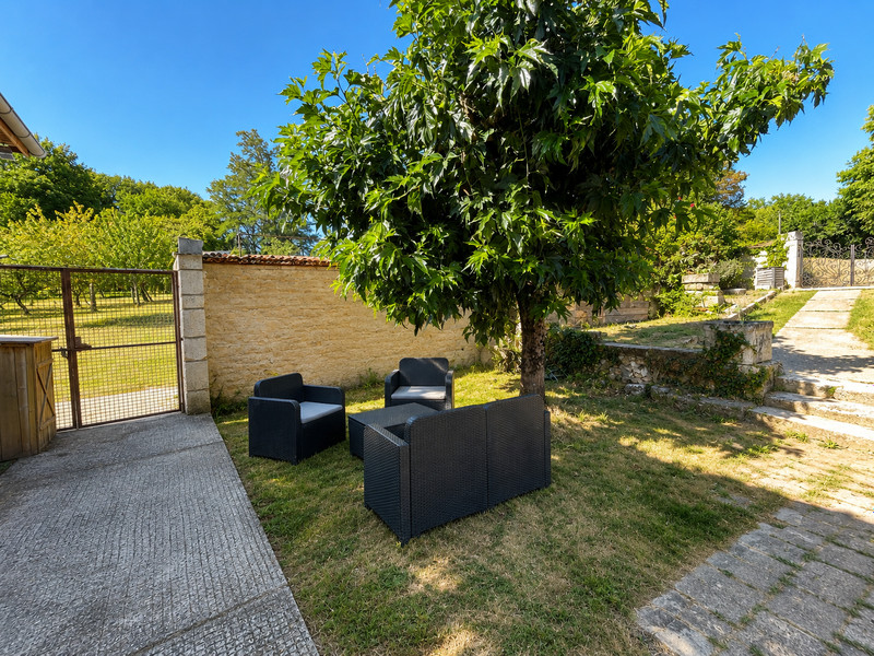 French property for sale in Sanilhac, Dordogne - €179,900 - photo 4