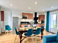 Maison à vendre à Saint-Genest-d'Ambière, Vienne - 399.000 € - photo 8