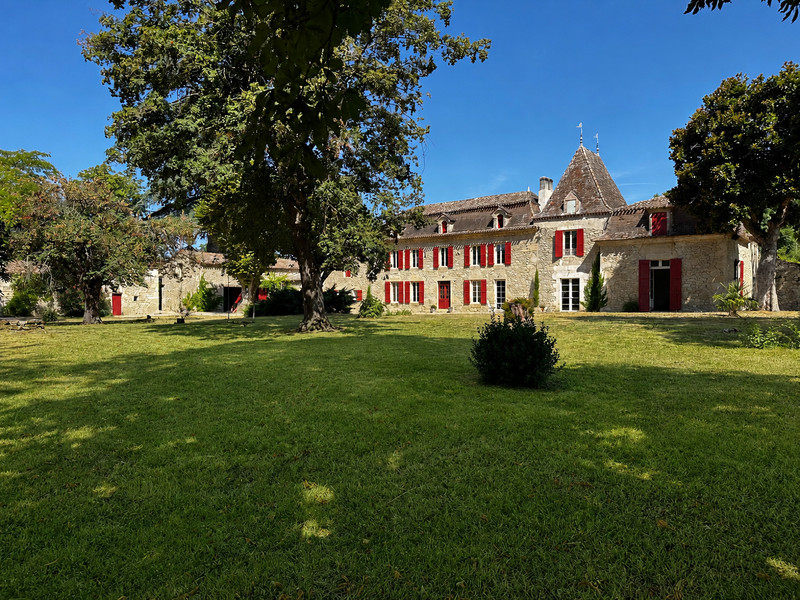 French property for sale in Fougueyrolles, Dordogne - €1,356,800 - photo 3