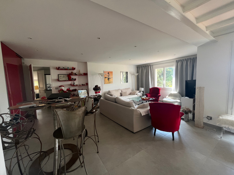 French property for sale in Bagnols-en-Forêt, Var - €745,000 - photo 4