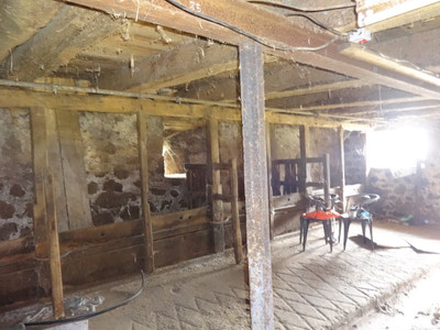 French property for sale in Collandres, Cantal - €24,600 - photo 5
