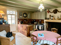 Propriété à vendre à Neuville-de-Poitou, Vienne - 499 500 € - photo n°5