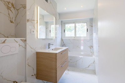 French property for sale in Nice, Alpes-Maritimes - €695,000 - photo 6