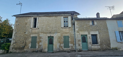 French property for sale in Maillezais, Vendée - €169,000 - photo 10