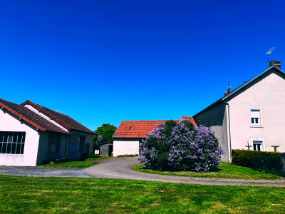 Maison à vendre à Saint-Éloy-les-Mines, Puy-de-Dôme, Auvergne, avec Leggett Immobilier