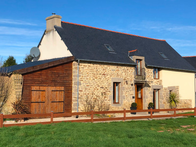 Maison à vendre à Broons, Côtes-d'Armor, Bretagne, avec Leggett Immobilier