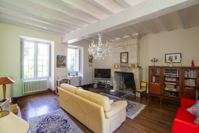 French property for sale in Champigny-sur-Veude, Indre-et-Loire - €462,000 - photo 1