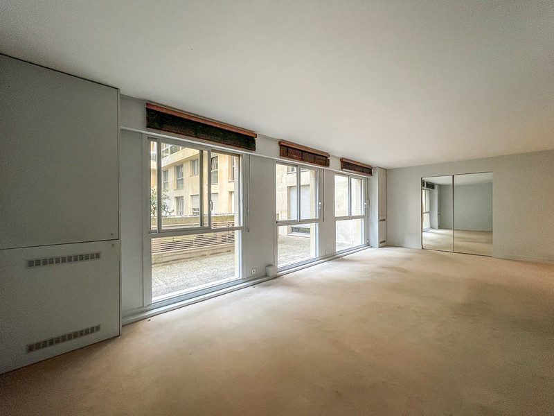 French property for sale in Paris 7e Arrondissement, Paris - €1,199,000 - photo 4