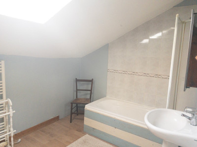 French property for sale in Pressignac, Charente - €69,000 - photo 5