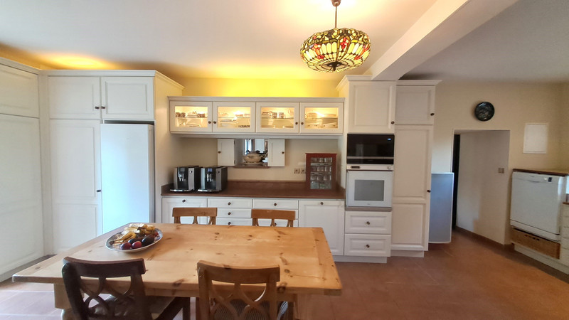 Propriété à vendre à Athis-Val de Rouvre, Orne - 446 808 €
