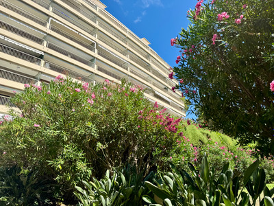 French property for sale in Cannes, Alpes-Maritimes - €949,000 - photo 7