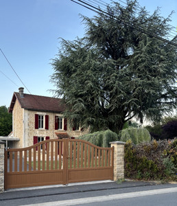 Maison à vendre à Mainxe-Gondeville, Charente, Poitou-Charentes, avec Leggett Immobilier