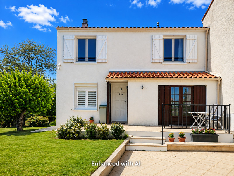 French property for sale in Chabanais, Charente - €149,800 - photo 0