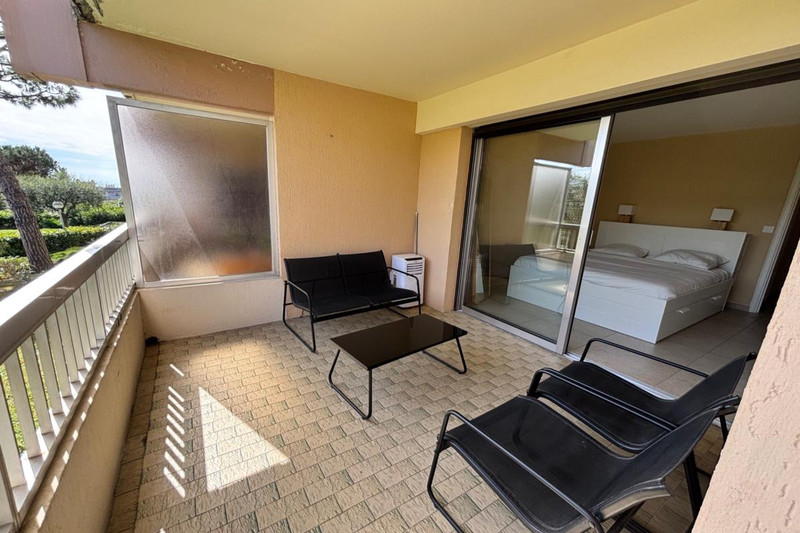 French property for sale in Nice, Alpes-Maritimes - €304,500 - photo 1
