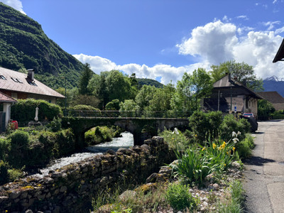 French property for sale in Doussard, Haute-Savoie - €550,000 - photo 9