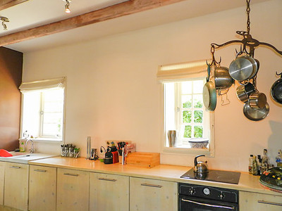 French property for sale in Aumagne, Charente-Maritime - €300,000 - photo 5