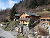 Chalet à vendre à Aillon-le-Jeune, Savoie - 565 000 € - photo 1