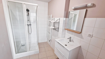 French property for sale in Montpon-Ménestérol, Dordogne - €112,500 - photo 3
