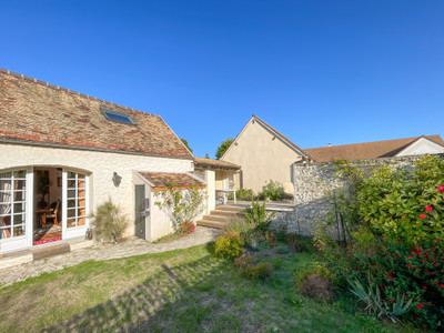 French property for sale in Villette, Yvelines - €349,000 - photo 14