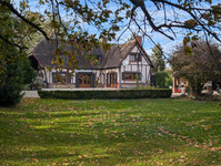 Maison à vendre à La Haye-Saint-Sylvestre, Eure - 300.000 € - photo 1