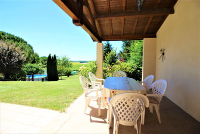 Maison à vendre à Chevanceaux, Charente-Maritime, Poitou-Charentes, avec Leggett Immobilier
