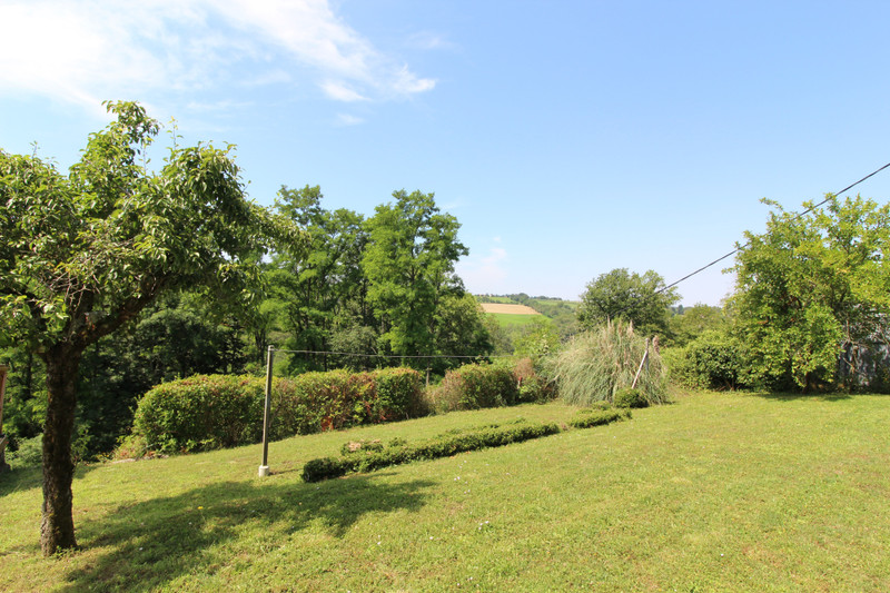 French property for sale in Rochechouart, Haute-Vienne - €214,000 - photo 5