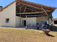 Propriété à vendre à Brie-sous-Chalais, Charente - 288 900 € - photo n°9