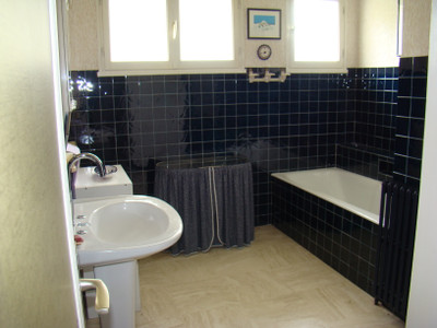 French property for sale in Gençay, Vienne - €195,000 - photo 4